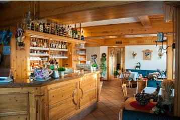 Taliansko Hotel Passo Rolle, Exteriér